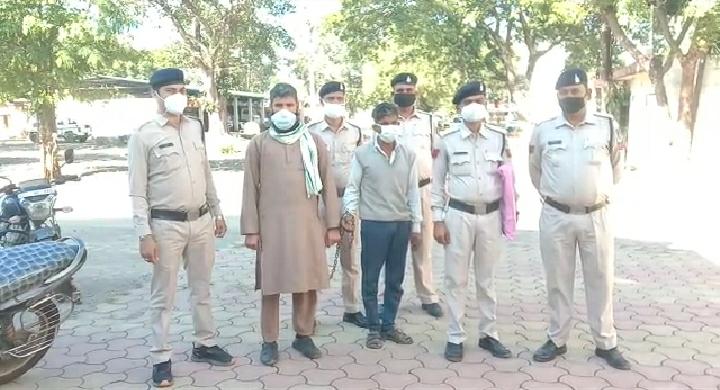 बिलासपुर ओएलएक्स के नाम पर फ्रॉड करने वाले दो ठग को बिलासपुर पुलिस ने गिरफ्तार किया है…
