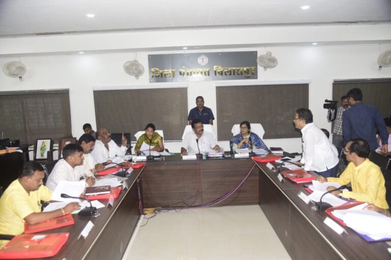 जिला पंचायत सामान्य सभा की बैठक सम्पन्न…जनहित से जुड़े अनेक विषयों पर हुई चर्चा… जिला पंचायत सामान्य सभा की बैठक सम्पन्न…जनहित से जुड़े अनेक विषयों पर हुई चर्चा…