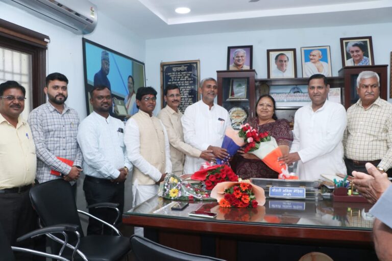 संधारण सभा की बैठक में योग आयोग सदस्य रविन्द्र सिंह ने किये महत्वपूर्ण मांग…समाज कल्याण मंत्री की अध्यक्षता में हुई बैठक… संधारण सभा की बैठक में योग आयोग सदस्य रविन्द्र सिंह ने किये महत्वपूर्ण मांग…समाज कल्याण मंत्री की अध्यक्षता में हुई बैठक…