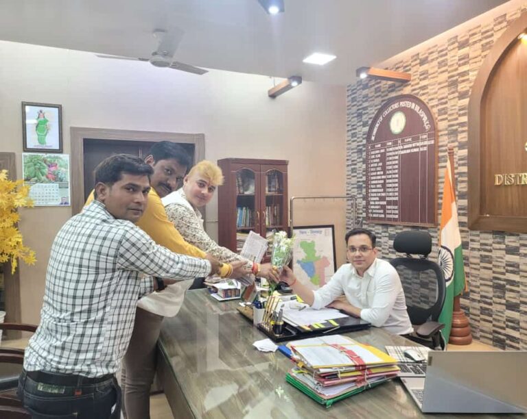 कांग्रेस नेता त्रिलोक श्रीवास ने बेलतरा क्षेत्र में आत्मानंद विद्यालय प्रारंभ करने के आदेश पर कलेक्टर का जताया आभार….. कांग्रेस नेता त्रिलोक श्रीवास ने बेलतरा क्षेत्र में आत्मानंद विद्यालय प्रारंभ करने के आदेश पर कलेक्टर का जताया आभार…..