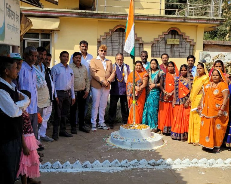 त्रिलोक चंद्र श्रीवास् बेलतरा क्षेत्र में गणतंत्र दिवस के अवसर पर दर्जनों कार्यक्रम में हुए शामिल…