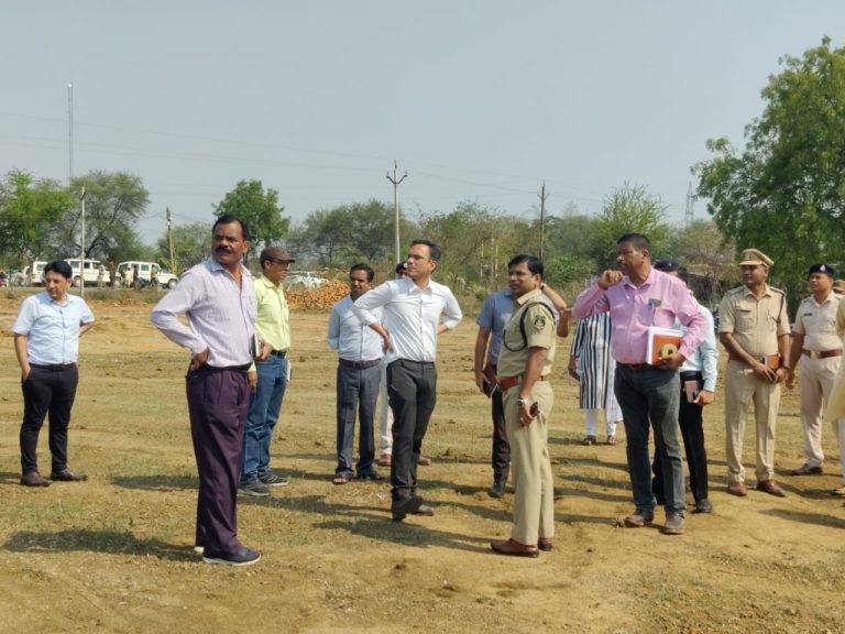 मुख्यमंत्री के भेंट मुलाकात कार्यक्रम की तैयारियों का कलेक्टर ने लिया जायजा… मुख्यमंत्री के भेंट मुलाकात कार्यक्रम की तैयारियों का कलेक्टर ने लिया जायजा…