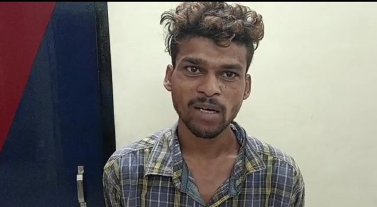 तारबाहर पुलिस की कार्यवाही अन्य जिला से आकर चोरी कर सामान ले जाते हुए आरोपी गिरफ्तार… तारबाहर पुलिस की कार्यवाही अन्य जिला से आकर चोरी कर सामान ले जाते हुए आरोपी गिरफ्तार…