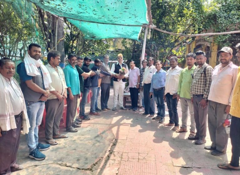 जगमगाया कोनी रोड, नागरिकों ने जताया कांग्रेस नेता त्रिलोक श्रीवास का आभार…. जगमगाया कोनी रोड, नागरिकों ने जताया कांग्रेस नेता त्रिलोक श्रीवास का आभार….
