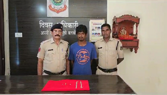 सूने मकान में ताला तोड़कर चोरी करने वाले आरोपी को  सरकंडा पुलिस ने किया गिरफ्तार आरोपी के कब्जे से सोने-चांदी के जेवर किए बरामद…