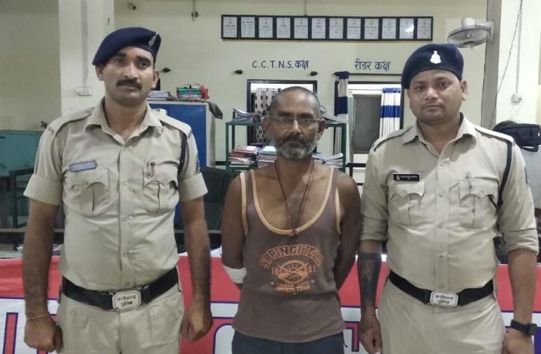 महिला से छेड़छाड़ करने वाले आरोपी को तारबाहर पुलिस ने किया गिरफ्तार… महिला से छेड़छाड़ करने वाले आरोपी को तारबाहर पुलिस ने किया गिरफ्तार…