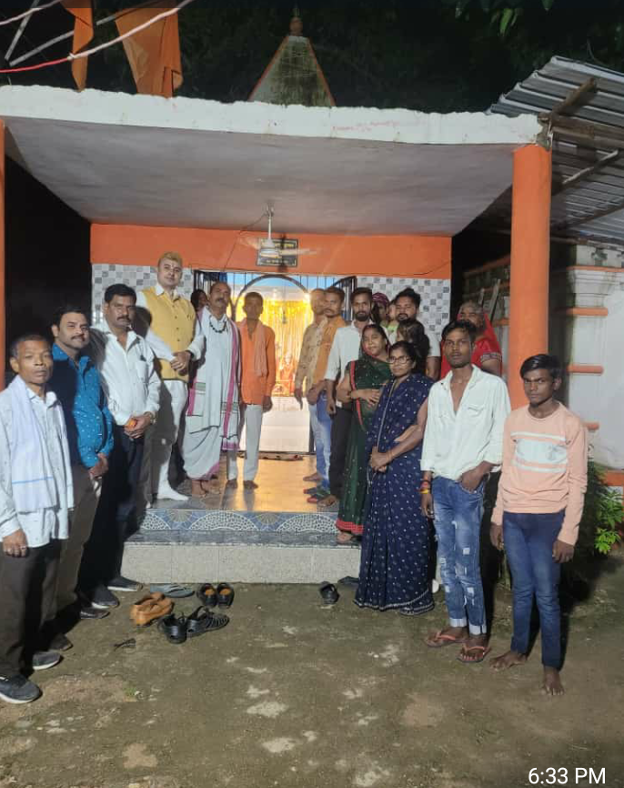 कांग्रेस नेता त्रिलोक श्रीवास बेलतरा विधानसभा क्षेत्र में दर्जनों गणेश उत्सव आरती व अन्य कार्यक्रम में हुए सहयोगियों सहित शामिल….