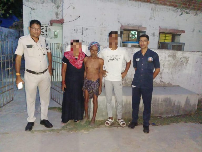 112 टीम की सराहनीय पहल 80 वर्षीय बुजुर्ग व्यक्ति घर का रास्ता भटक कर पहुंचा कुटिपारा मोपका, डायल 112 टीम ने सुरक्षित पहुँचाया घर… 112 टीम की सराहनीय पहल 80 वर्षीय बुजुर्ग व्यक्ति घर का रास्ता भटक कर पहुंचा कुटिपारा मोपका, डायल 112 टीम ने सुरक्षित पहुँचाया घर…