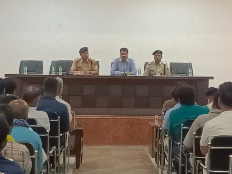 वरिष्ठ पुलिस अधीक्षक बिलासपुर ने ली हाईवे किनारे होटल, ढाबा, ठेला, पेट्रोल पंप संचालकों की बैठक…